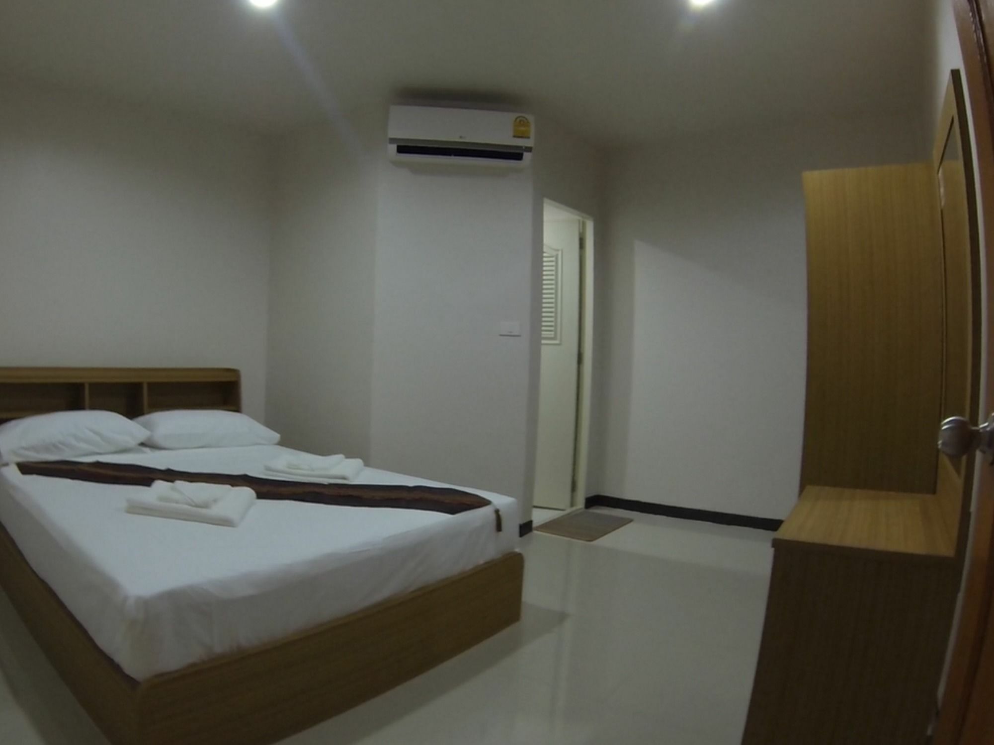 B Place Guesthouse Kepulauan Phi Phi Bagian luar foto